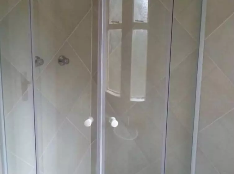 هتل Nora Valley Lodge