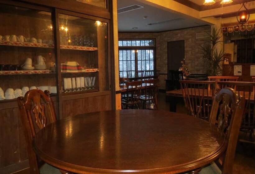 فندق Pension Marionette