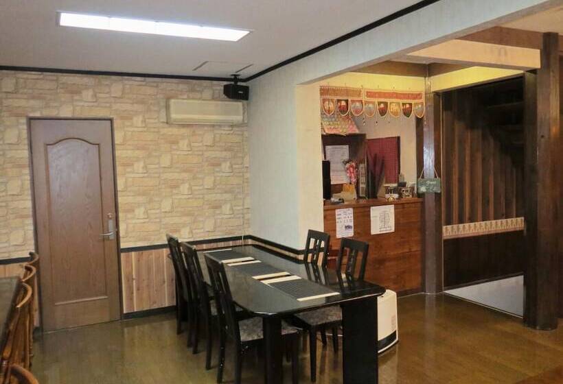 فندق Pension Marionette