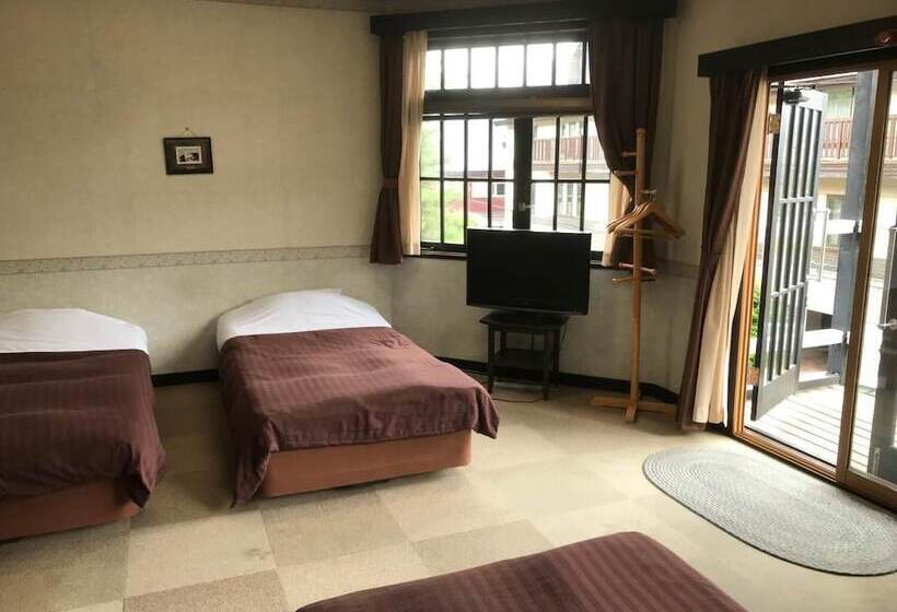 فندق Pension Marionette