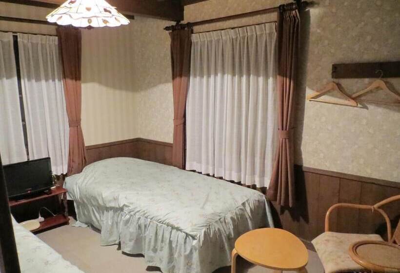 فندق Pension Marionette