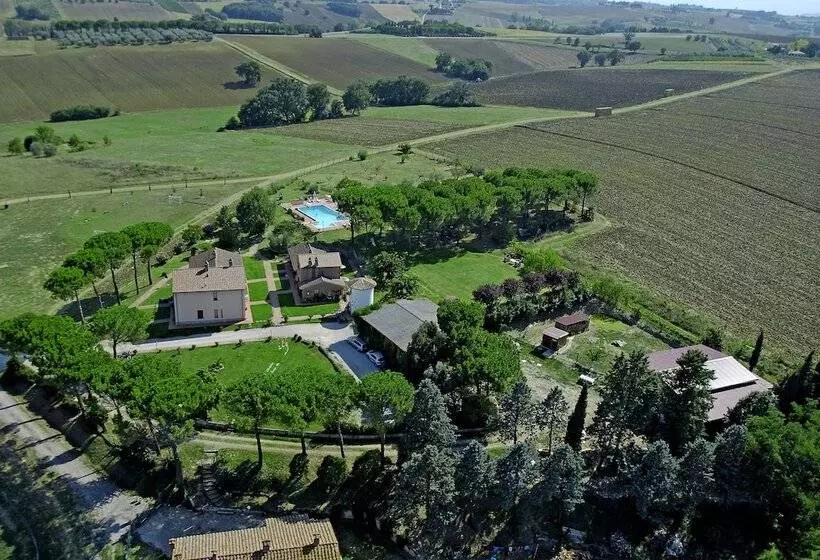 ホテル Poggio Verde