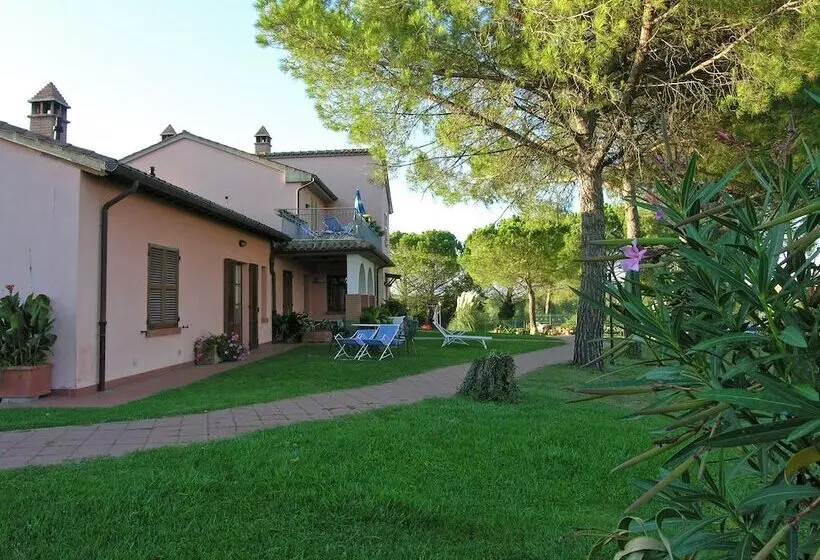 ホテル Poggio Verde