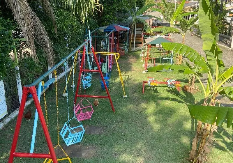 ホテル Pousada Jovimar