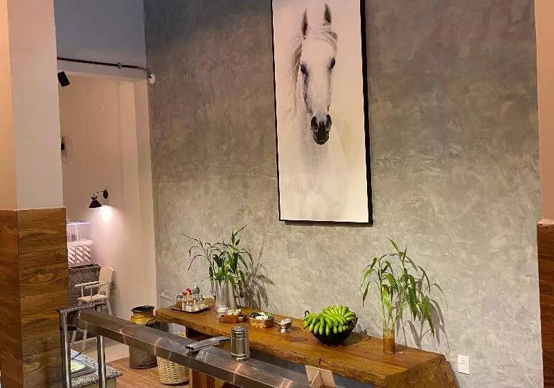 ホテル Pousada Jovimar