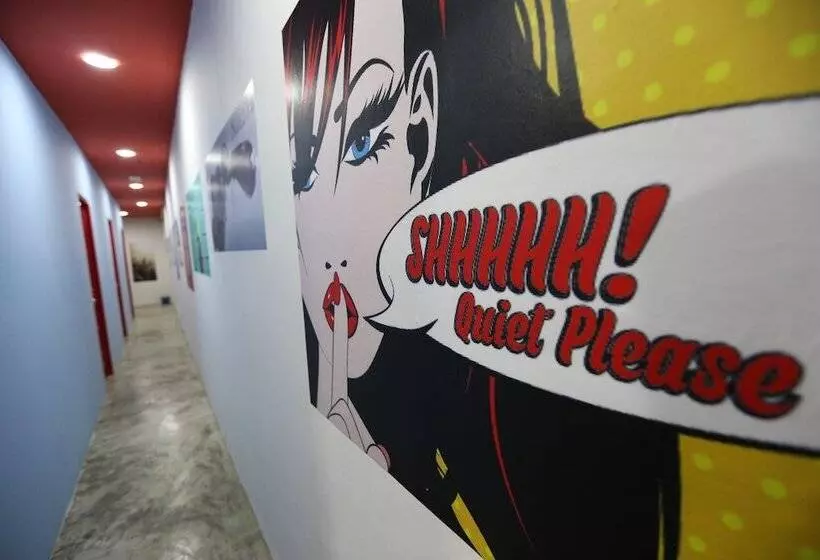 ホテル Noisy Room   Bukit Mata