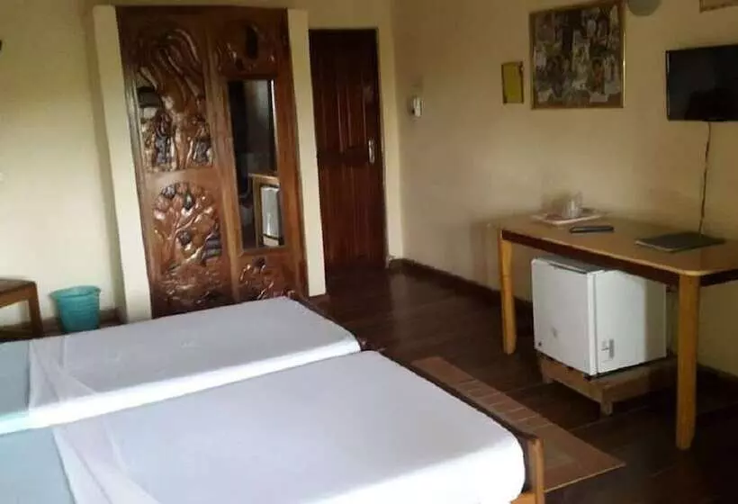 Majatalo Almond Tree Guest House