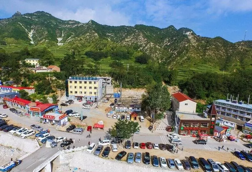 Yijie Holiday Hotel Laiyuan Baishishan