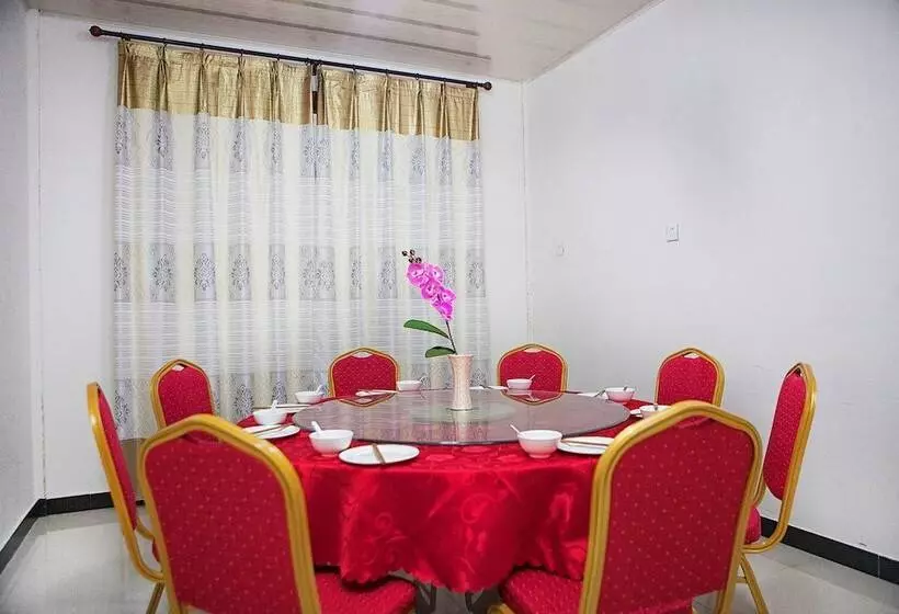 Yijie Holiday Hotel Laiyuan Baishishan