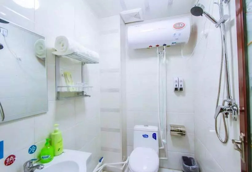 Yijie Holiday Hotel Laiyuan Baishishan