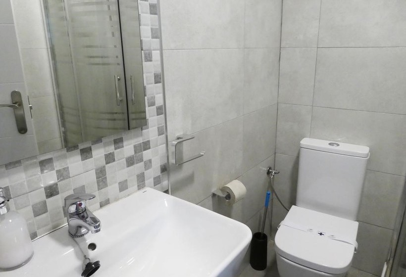 Apartamentos Mesones 3000