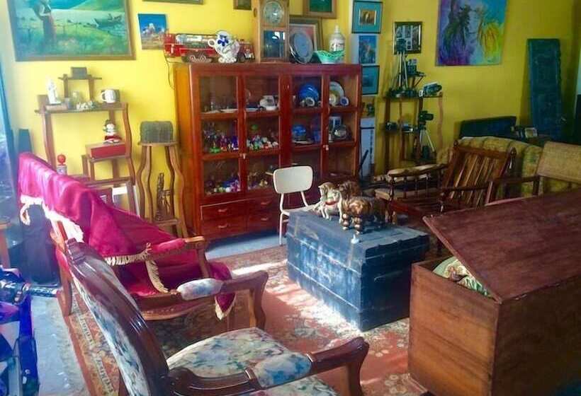 Casa Ceasars  Historic Quito