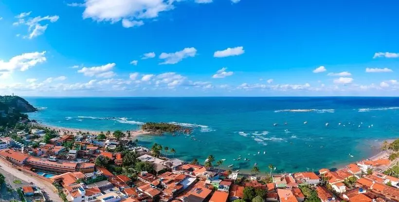 Hotelli Amendoeira Praia