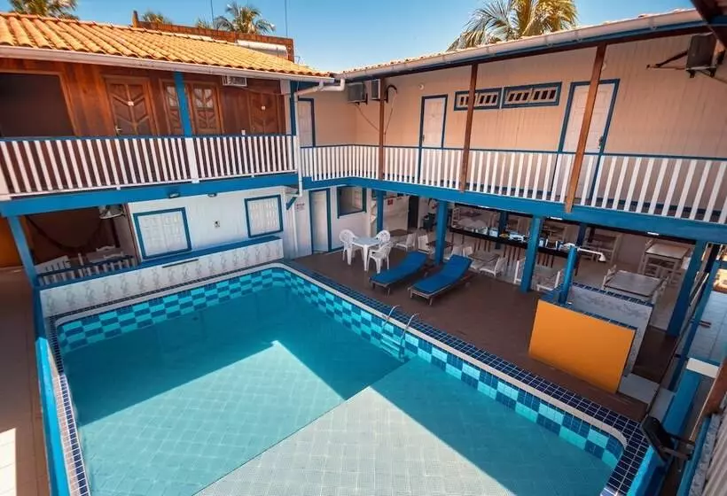 Hotelli Amendoeira Praia