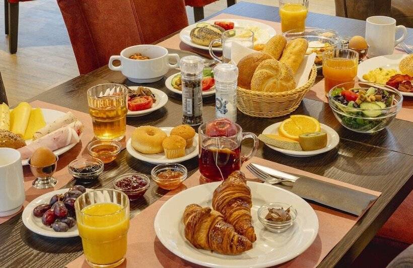 בית מלון כפרי Plaza Premium Almere