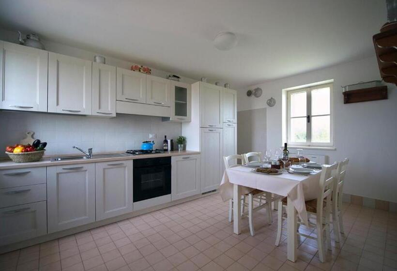 فندق Casali Del Picchio   Winery