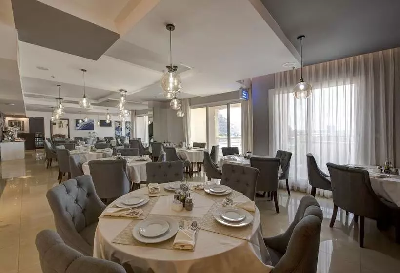 City Stay Beach Hotel Apartments   Marjan Island