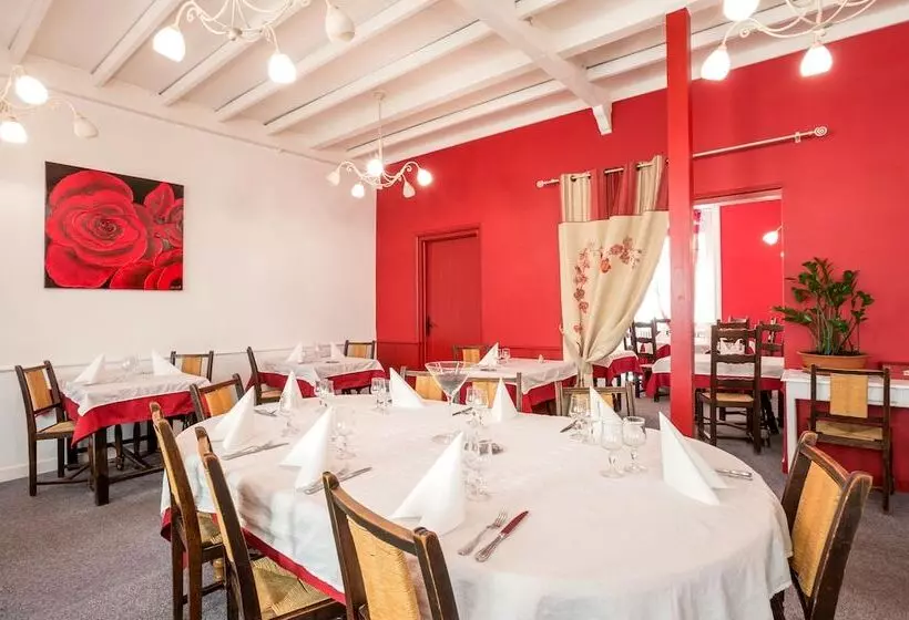 Logis Hotel Restaurant Le Cygne