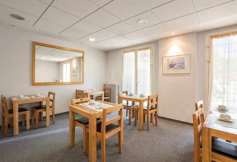 Logis Hotel Restaurant Le Cygne