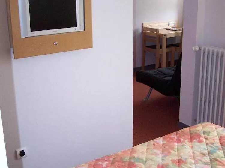 Logis Hotel Restaurant Le Cygne