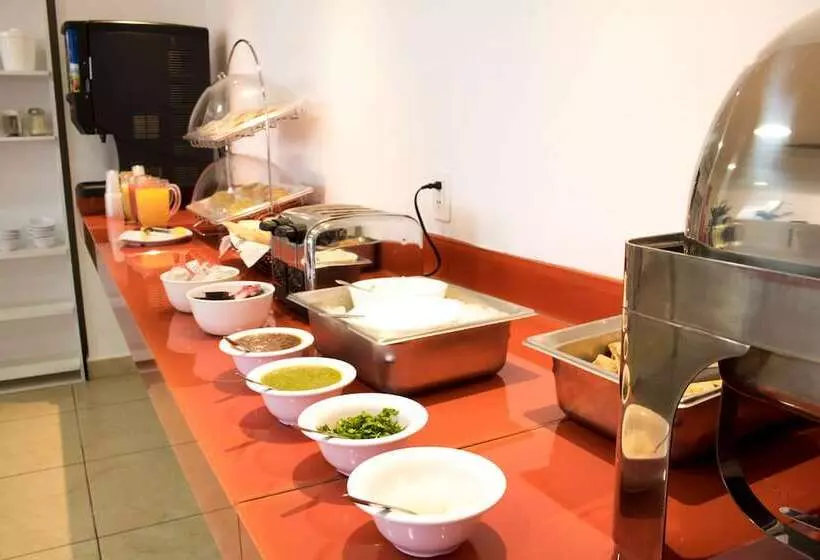 Hotelli Mision Express Salamanca