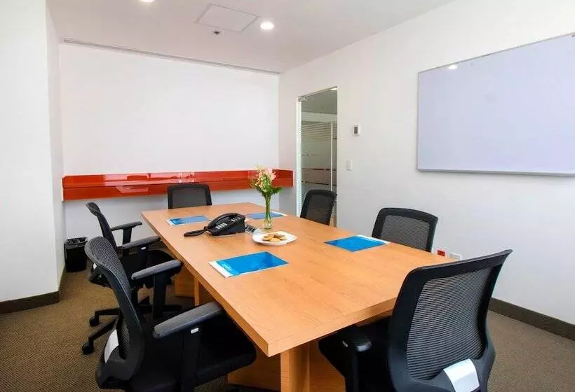 Hotelli Mision Express Salamanca