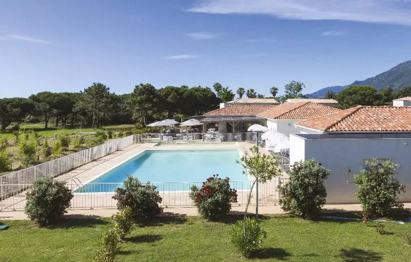 ホテル Résidence Odalys Acqua Linda