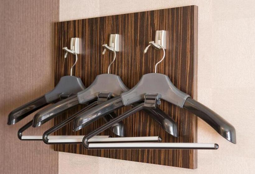 فندق Access Inn Kariya