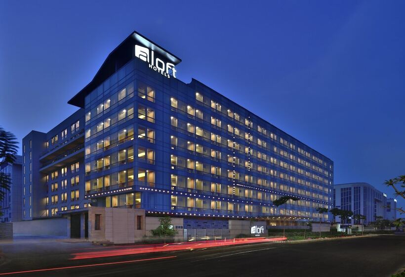 호텔 Aloft New Delhi Aerocity