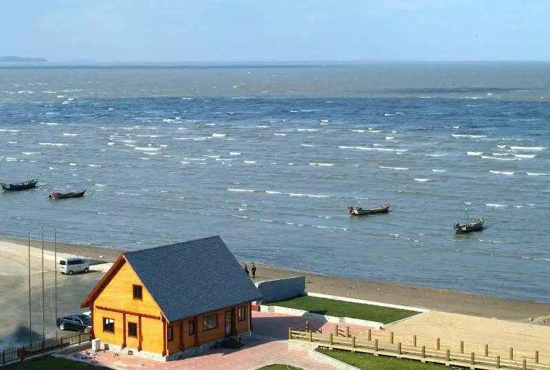 Hotelli Crowne Plaza Dalian Sports Center, An Ihg