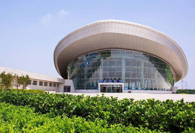 فندق Crowne Plaza Dalian Sports Center, An Ihg