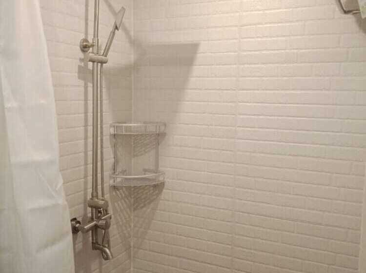 בית מלון כפרי Garv S Boutique