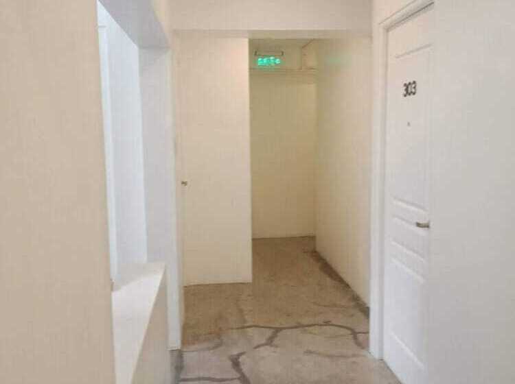 בית מלון כפרי Garv S Boutique