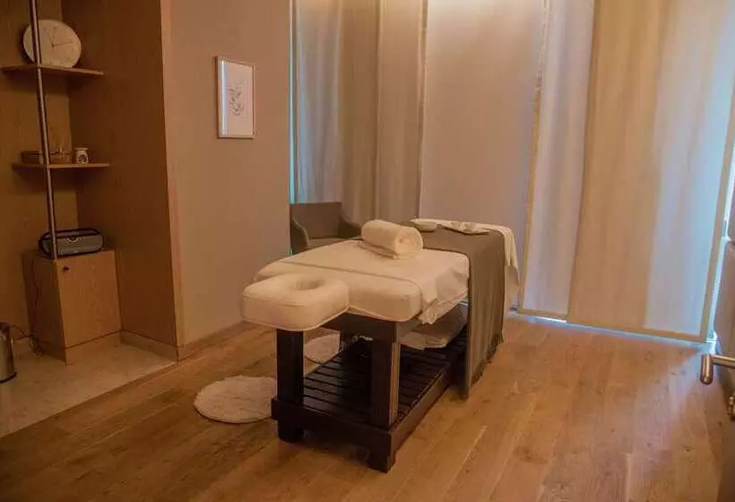ホテル Hilton Pilar