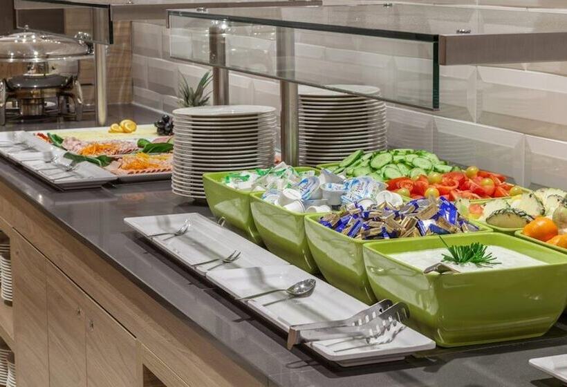 酒店 Holiday Inn Express   Wuppertal   Hauptbahnhof, An Ihg