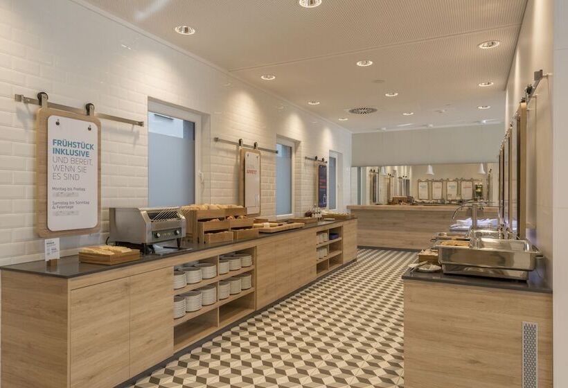 酒店 Holiday Inn Express   Wuppertal   Hauptbahnhof, An Ihg