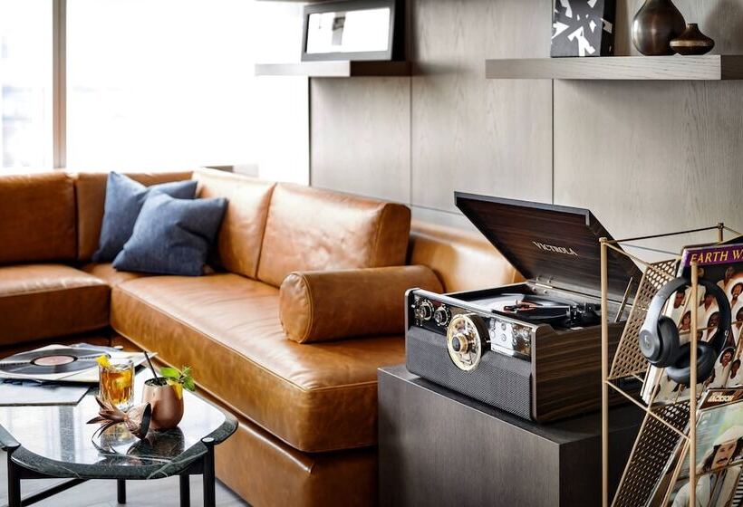 فندق Jw Marriott Edmonton Ice District