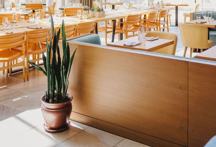 فندق Jw Marriott Edmonton Ice District