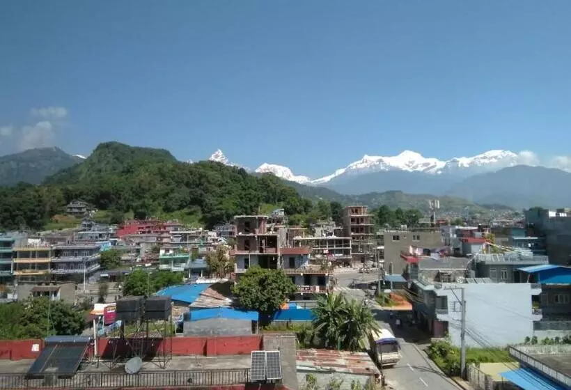 هتل Nana Pokhara