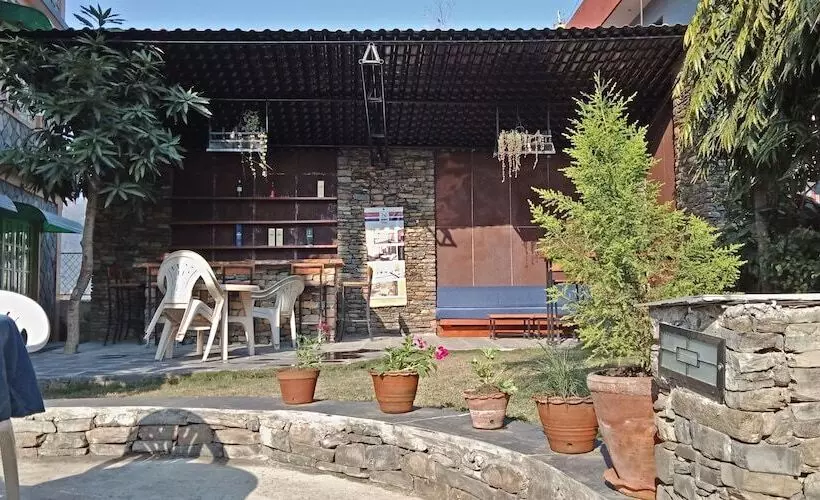 هتل Nana Pokhara