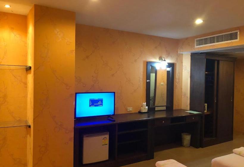 فندق Natural Samui