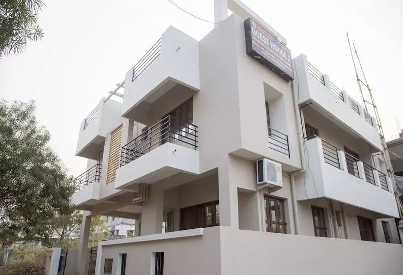 ホテル Oyo 8222 Near Kiit University