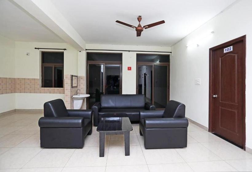 فندق Oyo 9564 Near Kiit University