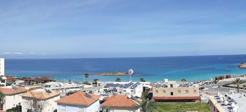 فندق Protaras Plaza