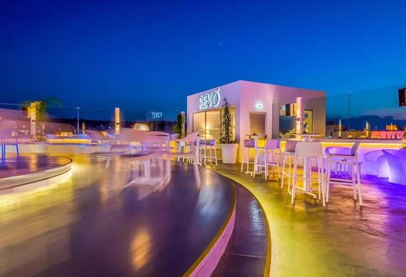 Hotel Protaras Plaza