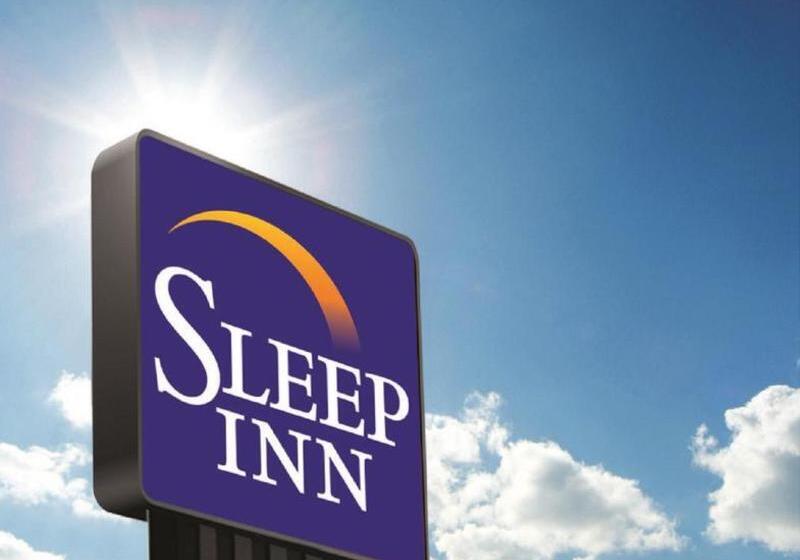 Garner Hotel Clarksville Northeast By Ihg