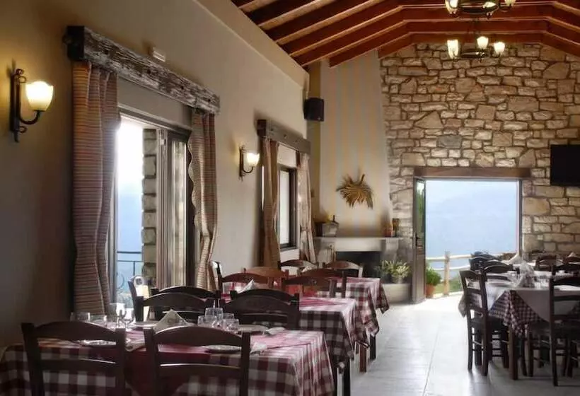 Hotelli Spitakia Ifigenias