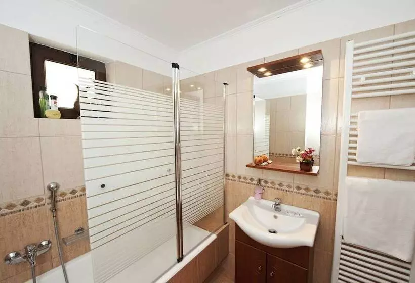 Hotelli Spitakia Ifigenias