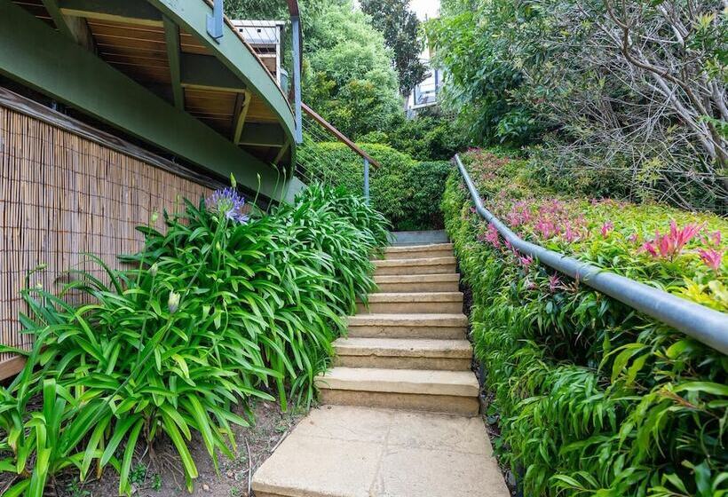 酒店 Tathra Beach House Holiday Apartments