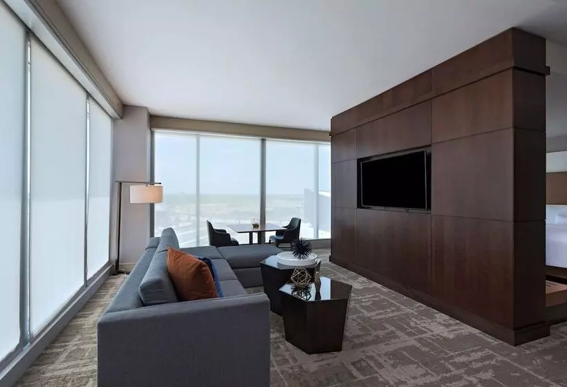 هتل The Westin Irving Convention Center At Las Colinas
